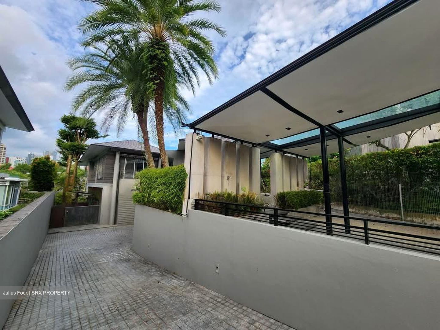 Bishopsgate (D10), Detached #573555041